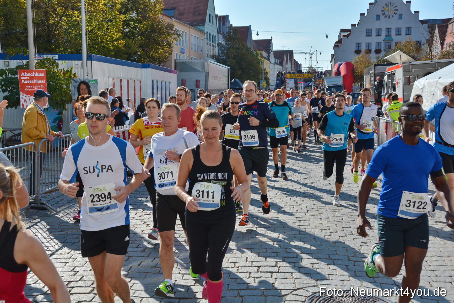 Unterer Markt Stadtlauf Neumarkt 2018 0097